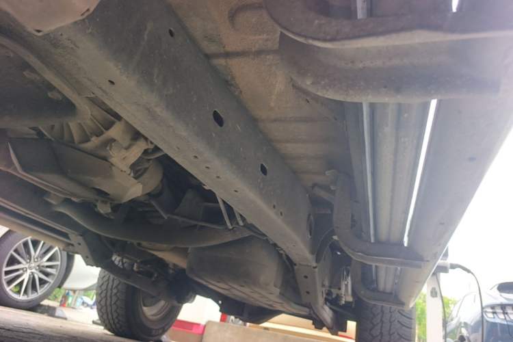 Used Mitsubishi Pajero Sport 2011 3.0L Sport Navigation Edition Chassis Front Left