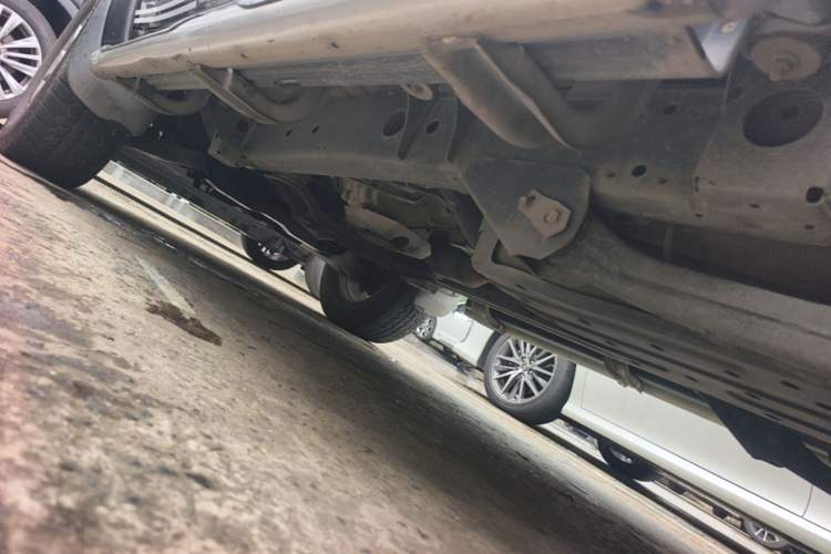 Used Mitsubishi Pajero Sport 2011 3.0L Sport Navigation Edition Chassis Front Right