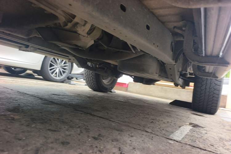 Used Mitsubishi Pajero Sport 2011 3.0L Sport Navigation Edition Chassis Rear Right
