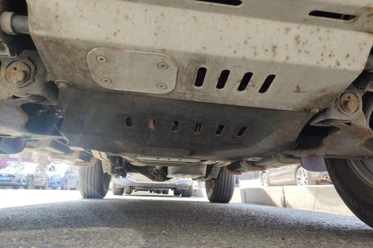 Used Mitsubishi Pajero Sport 2011 3.0L Luxury Navigation Edition Chassis Front