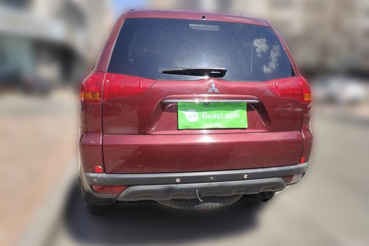Used Mitsubishi Pajero Sport 2011 3.0L Luxury Navigation Edition Rear