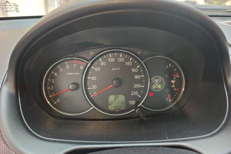 Used Mitsubishi Pajero Sport 2011 3.0L Luxury Navigation Edition Instrument Cluster