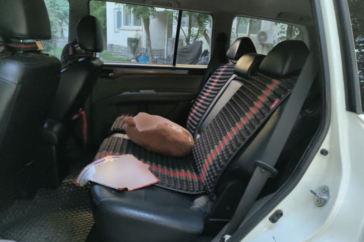 Used Mitsubishi Pajero Sport 2011 3.0L Luxury Navigation Edition Left Rear Seat