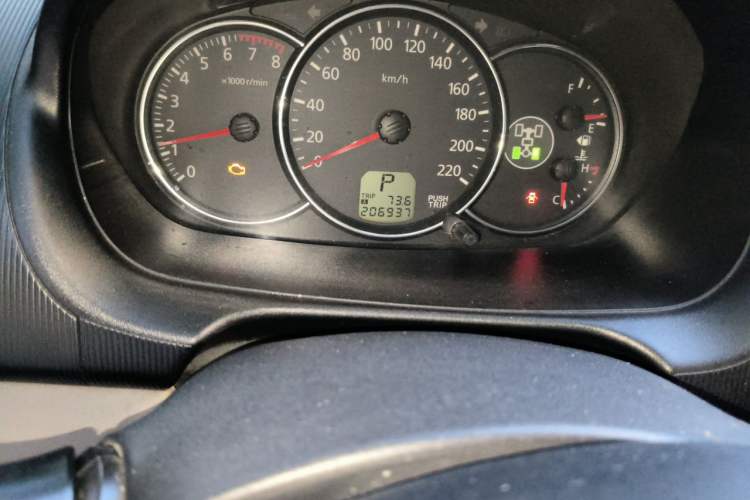 Used Mitsubishi Pajero Sport 2011 3.0L Luxury Navigation Edition Odometer Close Up