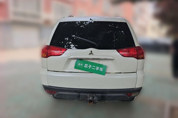 Used Mitsubishi Pajero Sport 2011 3.0L Luxury Navigation Edition Rear