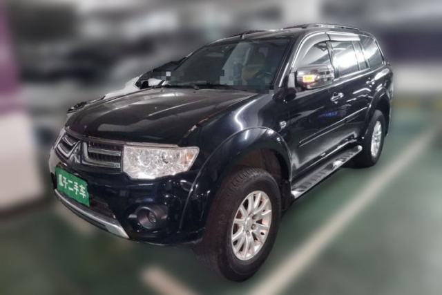 Used Mitsubishi Pajero Sport 2013 3.0L Automatic 4x4 Executive Edition