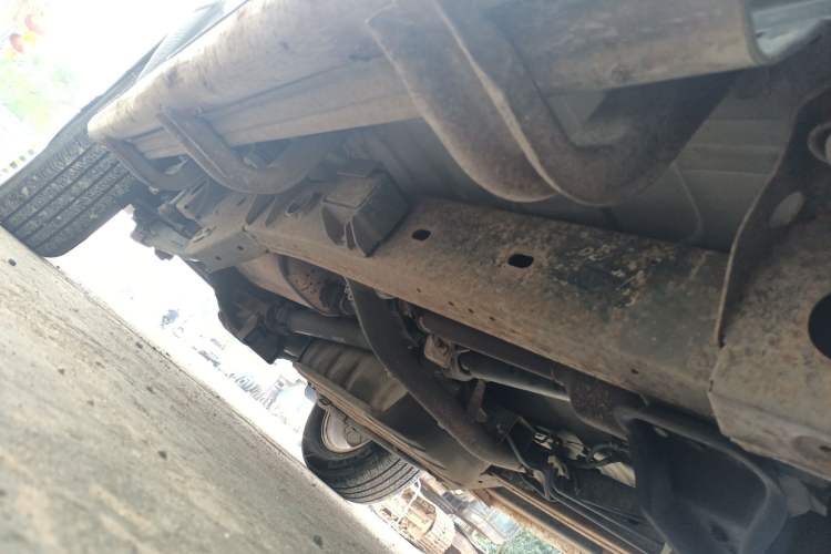 Used Mitsubishi Pajero Sport 2013 2.4L Manual Two-Wheel Drive Comfort Edition Chassis Front Right