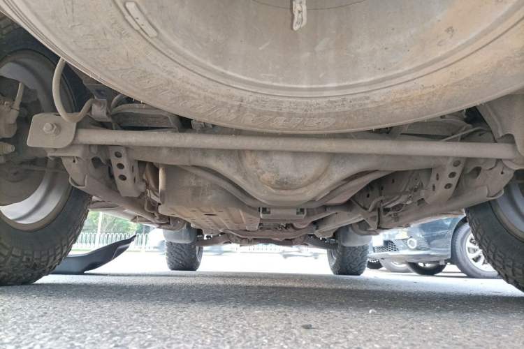 Used Mitsubishi Pajero Sport 2013 3.0L Automatic 4x4 Executive Edition Chassis Rear