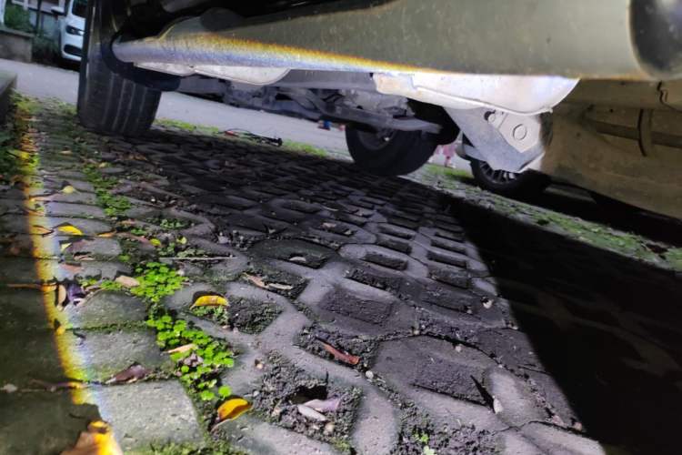 Used Mitsubishi Pajero Sport 2013 3.0L Automatic 4x4 Executive Edition Chassis Rear Left