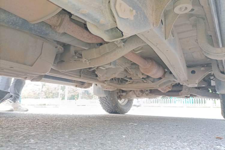 Used Mitsubishi Pajero Sport 2013 3.0L Automatic 4x4 Executive Edition Chassis Rear Right