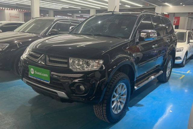 Used Mitsubishi Pajero Sport 2013 3.0L Automatic 4x4 Executive Edition
