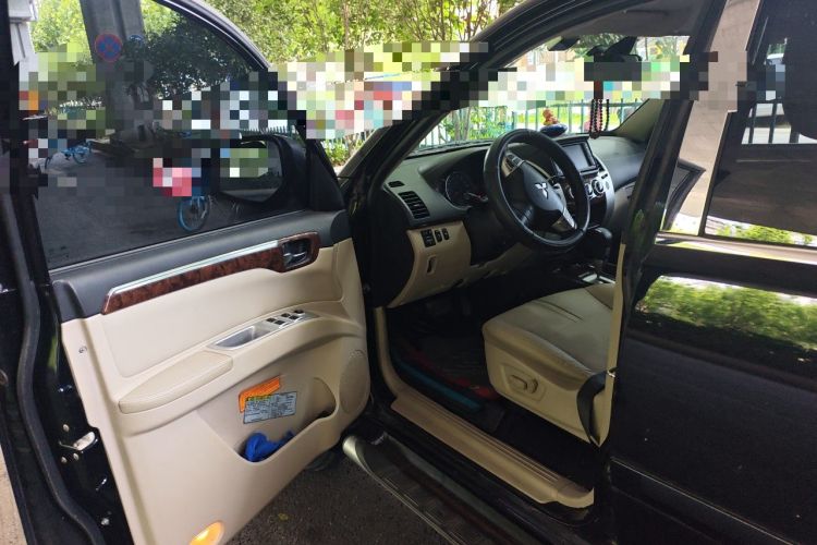 Used Mitsubishi Pajero Sport 2013 3.0L Automatic 4x4 Flagship Edition Driver Seat