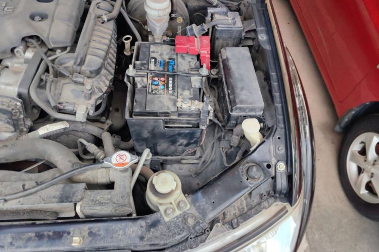 Used Mitsubishi Pajero Sport 2013 3.0L Automatic Two-Wheel Drive Luxury Edition Engine Bay Left