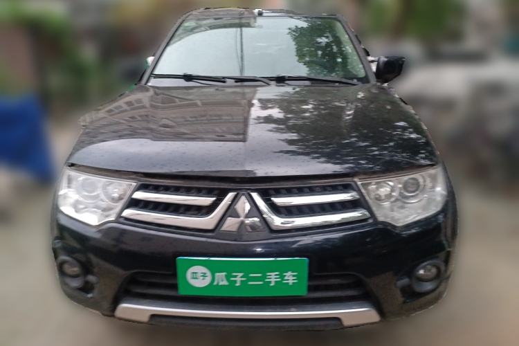 Used Mitsubishi Pajero Sport 2013 3.0L Automatic Two-Wheel Drive Luxury Edition Front