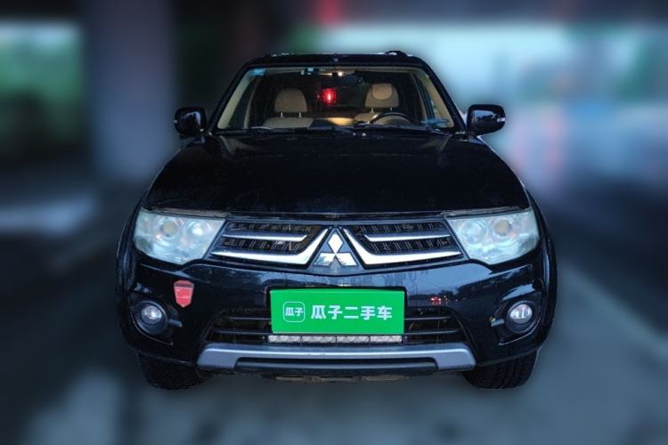 Used Mitsubishi Pajero Sport 2013 3.0L Automatic Two-Wheel Drive Luxury Edition Front