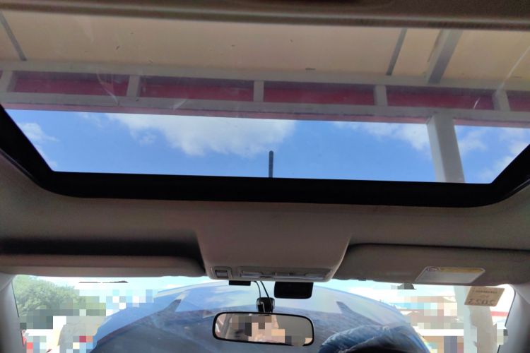 Used Mitsubishi Pajero Sport 2013 3.0L Automatic Two-Wheel Drive Luxury Edition Headliner