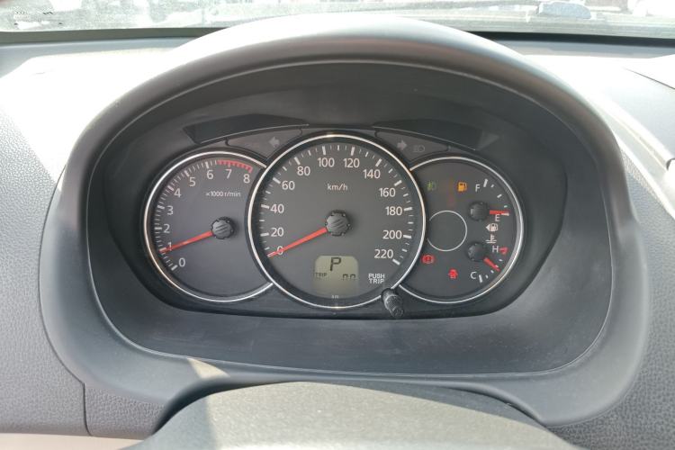 Used Mitsubishi Pajero Sport 2013 3.0L Automatic Two-Wheel Drive Luxury Edition Instrument Cluster