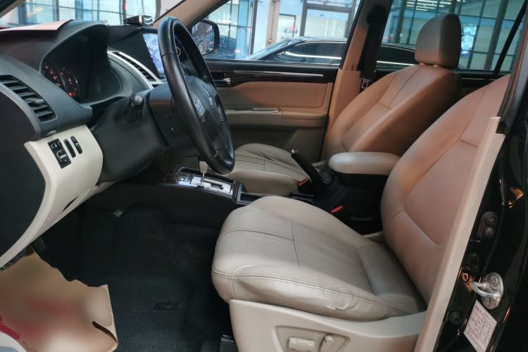 Used Mitsubishi Pajero Sport 2013 3.0L Automatic Two-Wheel Drive Luxury Edition Left Front Seat