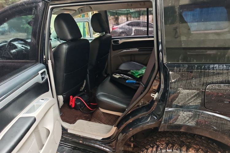 Used Mitsubishi Pajero Sport 2013 3.0L Automatic 4x4 Executive Edition Left Rear Seat