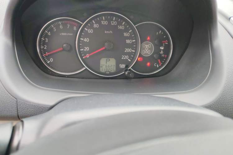 Used Mitsubishi Pajero Sport 2013 3.0L Automatic 4x4 Flagship Edition Odometer Close Up