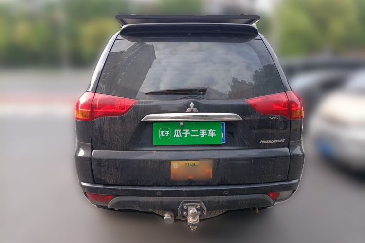 Used Mitsubishi Pajero Sport 2013 3.0L Automatic 4x4 Executive Edition Rear