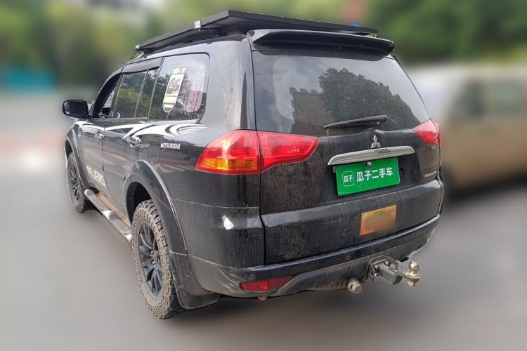 Used Mitsubishi Pajero Sport 2013 3.0L Automatic 4x4 Executive Edition Rear Left 45 Deg