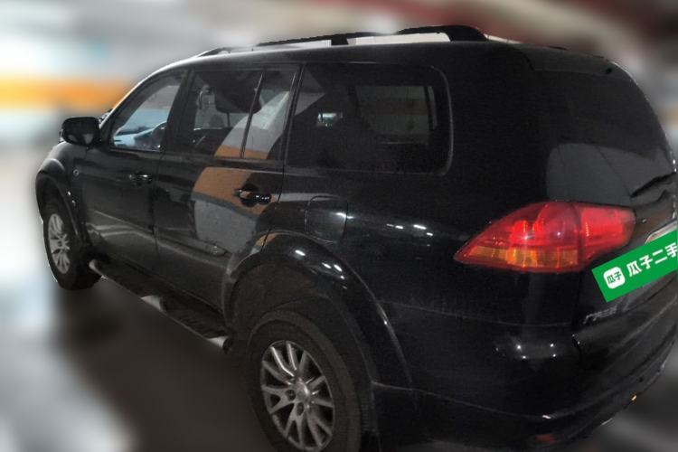 Used Mitsubishi Pajero Sport 2013 3.0L Automatic Two-Wheel Drive Luxury Edition Rear Left 45 Deg