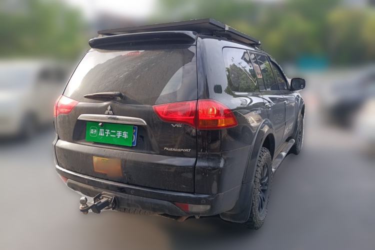 Used Mitsubishi Pajero Sport 2013 3.0L Automatic 4x4 Executive Edition Rear Right 45 Deg