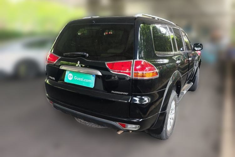 Used Mitsubishi Pajero Sport 2013 3.0L Automatic 4x4 Flagship Edition Rear Right 45 Deg