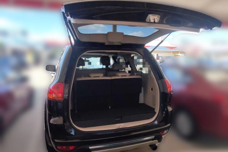 Used Mitsubishi Pajero Sport 2013 3.0L Automatic Two-Wheel Drive Luxury Edition Trunk