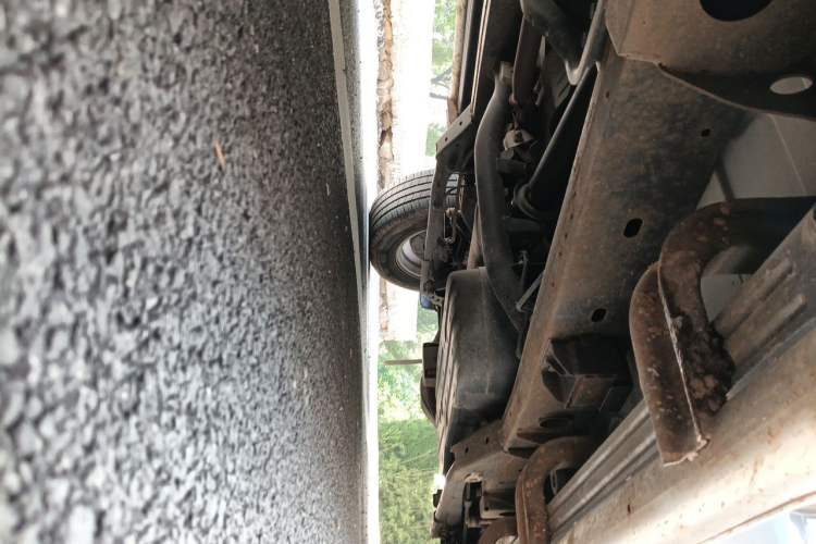 Used Mitsubishi Pajero Sport 2013 2.4L Manual Two-Wheel Drive Comfort Edition Chassis Front Left