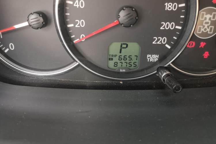 Used Mitsubishi Pajero Sport 2013 3.0L Automatic 4x4 Flagship Edition Odometer Close Up