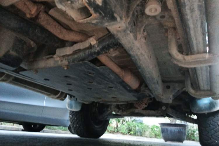 Used Mitsubishi Pajero Sport 2013 3.0L Automatic 4x4 Executive Edition Chassis Rear Right