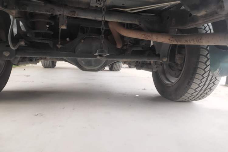 Used Mitsubishi Pajero Sport 2013 3.0L Automatic Two-Wheel Drive Luxury Edition Chassis Rear