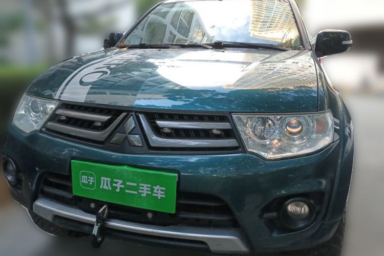 Used Mitsubishi Pajero Sport 2013 3.0L Automatic 4x4 Executive Edition Front