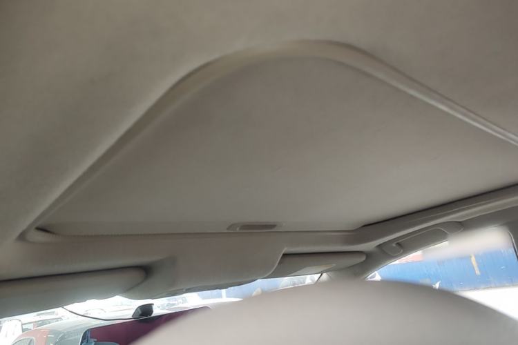 Used Mitsubishi Pajero Sport 2013 3.0L Automatic Two-Wheel Drive Luxury Edition Headliner