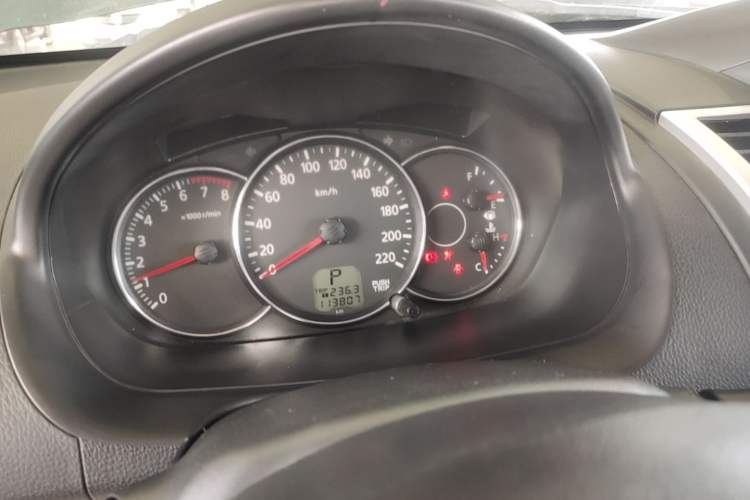 Used Mitsubishi Pajero Sport 2013 3.0L Automatic Two-Wheel Drive Luxury Edition Instrument Cluster