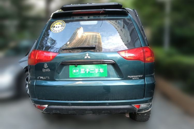 Used Mitsubishi Pajero Sport 2013 3.0L Automatic 4x4 Executive Edition Rear