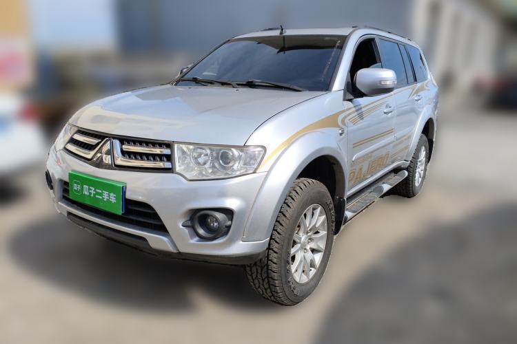 Used Mitsubishi Pajero Sport 2013 3.0L Automatic Two-Wheel Drive Luxury Edition Guazi used car, China used car export, Used car for sale, Used  cars, Cheapest cars for sale