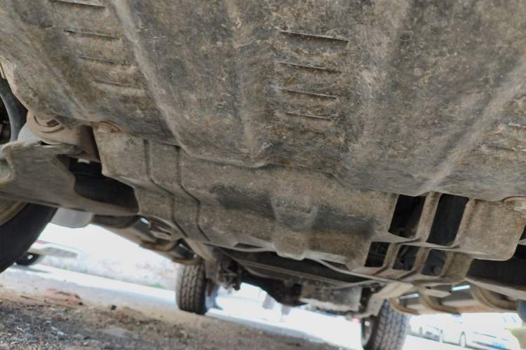 Used Mitsubishi Pajero Sport 2013 3.0L Automatic Two-Wheel Drive Luxury Edition Chassis Front