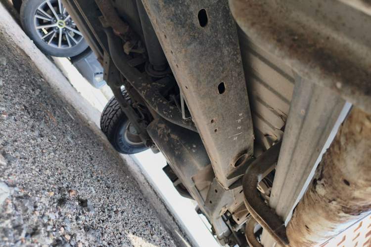 Used Mitsubishi Pajero Sport 2013 3.0L Automatic Two-Wheel Drive Luxury Edition Chassis Front Left
