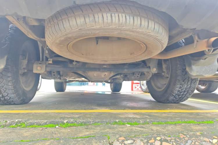 Used Mitsubishi Pajero Sport 2013 2.4L Manual Two-Wheel Drive Comfort Edition Chassis Rear