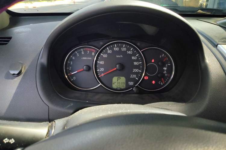 Used Mitsubishi Pajero Sport 2013 3.0L Automatic Two-Wheel Drive Luxury Edition Instrument Cluster