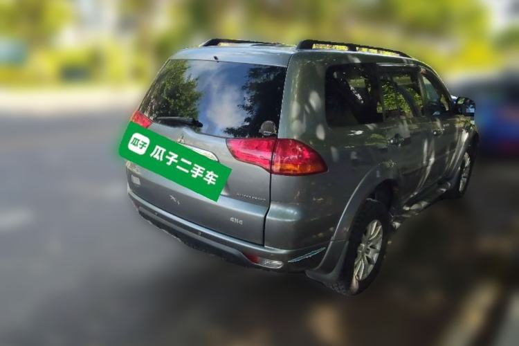 Used Mitsubishi Pajero Sport 2013 3.0L Automatic Two-Wheel Drive Luxury Edition Rear Right 45 Deg