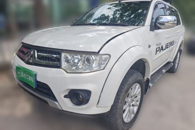 Used Mitsubishi Pajero Sport 2013 3.0L Automatic Two-Wheel Drive Luxury Edition