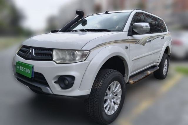 Used Mitsubishi Pajero Sport 2013 3.0L Automatic 4x4 Executive Edition