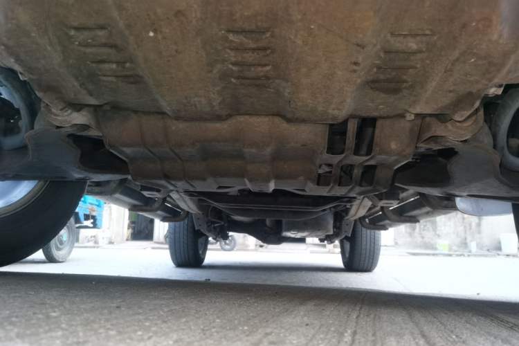 Used Mitsubishi Pajero Sport 2013 3.0L Automatic Two-Wheel Drive Luxury Edition Chassis Front
