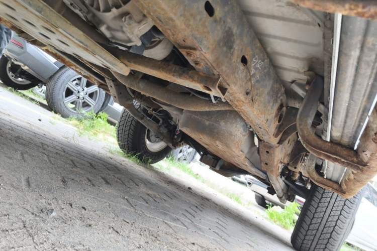 Used Mitsubishi Pajero Sport 2013 3.0L Automatic 4x4 Executive Edition Chassis Front Left