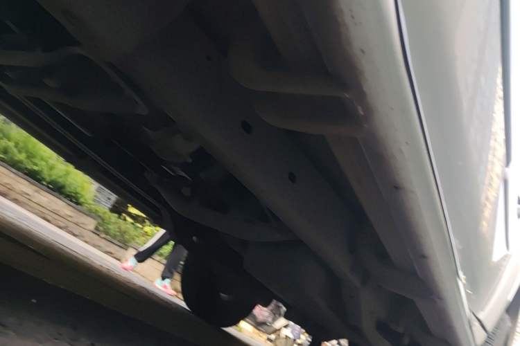 Used Mitsubishi Pajero Sport 2013 3.0L Automatic 4x4 Flagship Edition Chassis Front Left