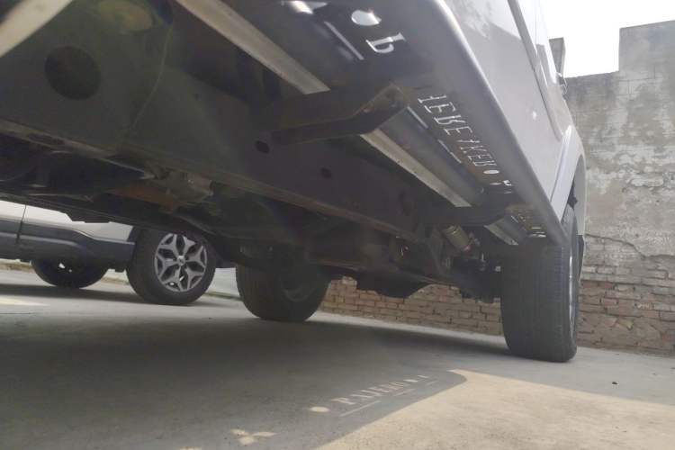 Used Mitsubishi Pajero Sport 2013 3.0L Automatic 4x4 Flagship Edition Chassis Front Left